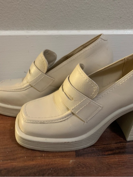 Steve Madden Shoes - Steve Madden Cream Platform Penny Loafers